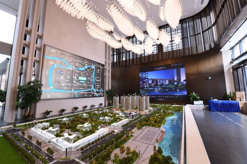 中建壹品湖北文旅东湖学府售楼部实拍图 中建壹品湖北文旅东湖学府售楼部实拍图